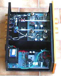 Phono1.3.jpg (73041 byte)